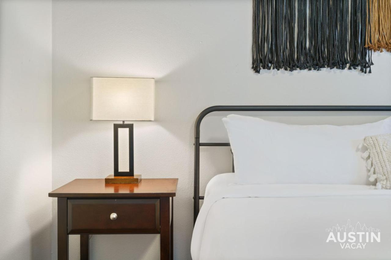 Comfortable Living In Atx With Private Deck And Office Όστιν Εξωτερικό φωτογραφία