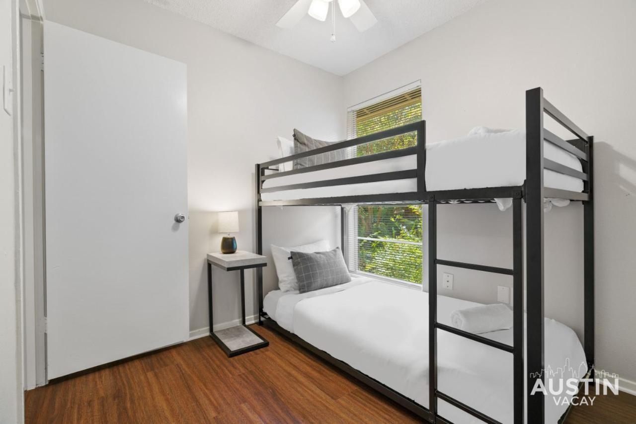 Comfortable Living In Atx With Private Deck And Office Όστιν Εξωτερικό φωτογραφία