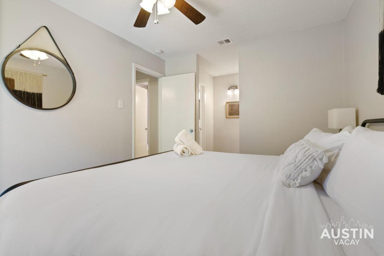 Comfortable Living In Atx With Private Deck And Office Όστιν Εξωτερικό φωτογραφία