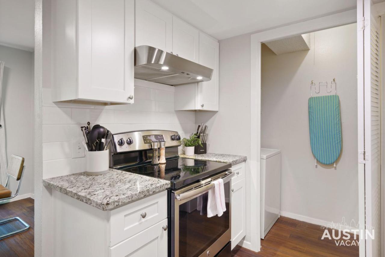 Comfortable Living In Atx With Private Deck And Office Όστιν Εξωτερικό φωτογραφία