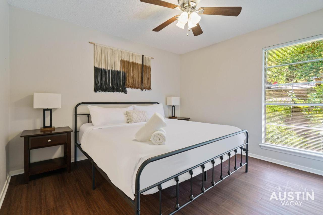 Comfortable Living In Atx With Private Deck And Office Όστιν Εξωτερικό φωτογραφία