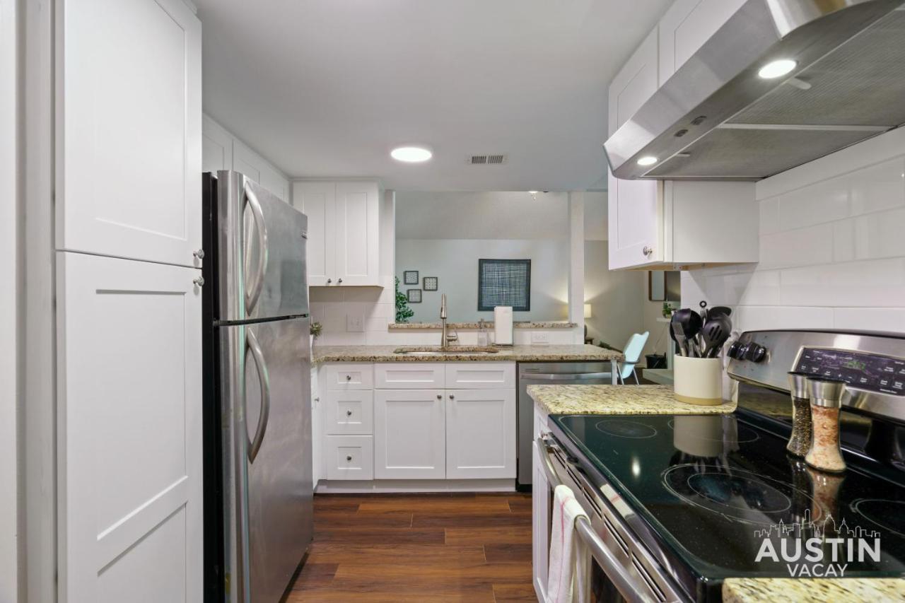 Comfortable Living In Atx With Private Deck And Office Όστιν Εξωτερικό φωτογραφία